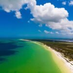 kinenriquez-beach-4433053_1920